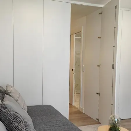 Daire Chiado Modern Attic Duplex 2-bedroom *