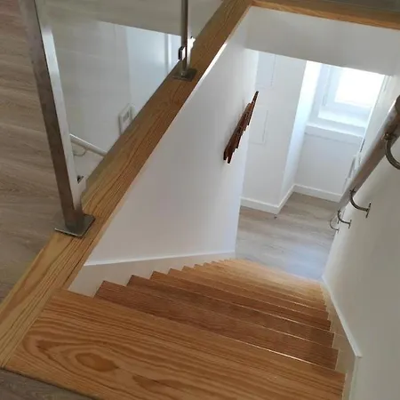 Chiado Modern Attic Duplex 2-bedroom Daire *