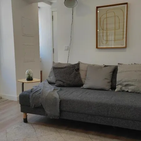 Chiado Modern Attic Duplex 2-bedroom * Lisbon